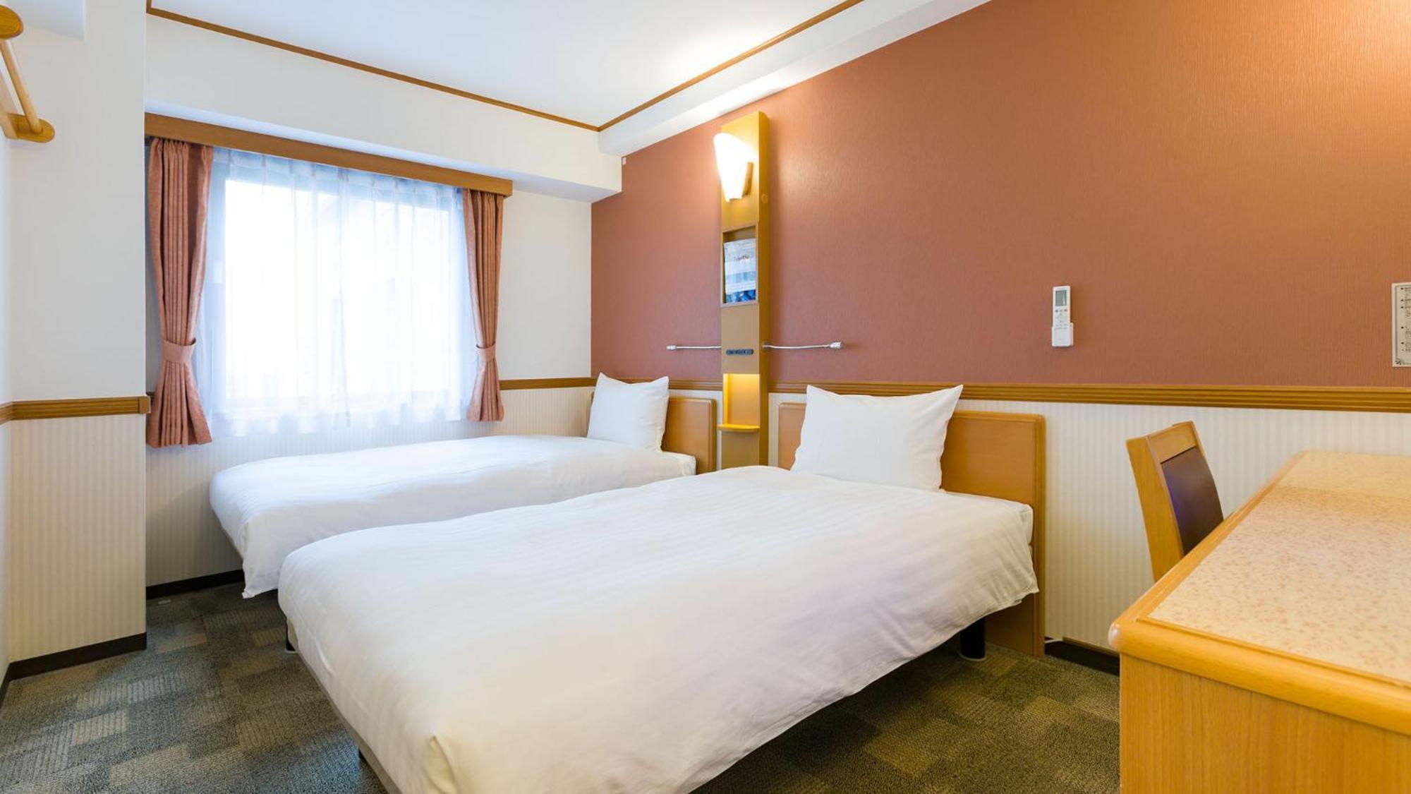 Toyoko Inn Yamagata-eki Nishi-guchi Yamagata  Værelse billede