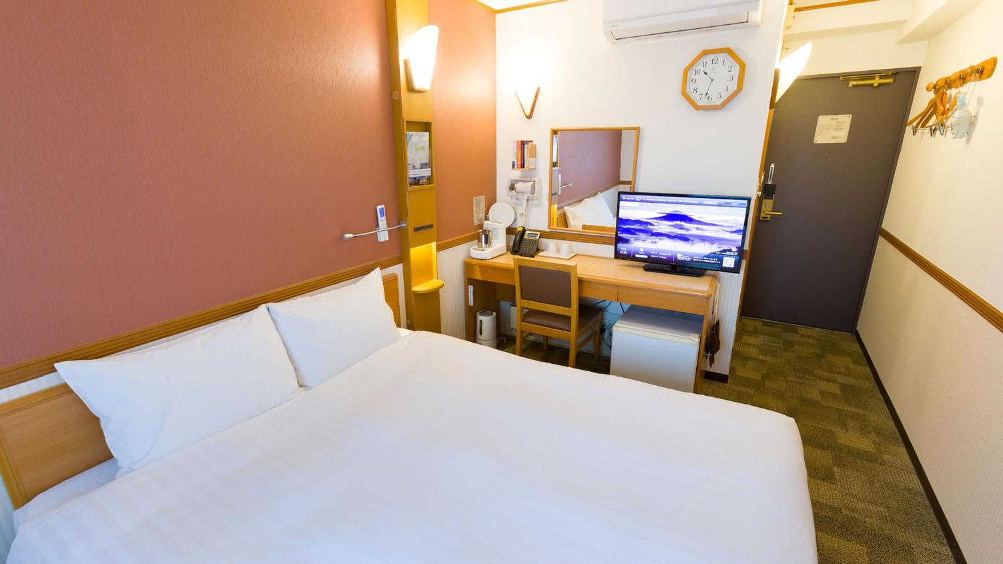 Toyoko Inn Yamagata-eki Nishi-guchi Yamagata  Værelse billede