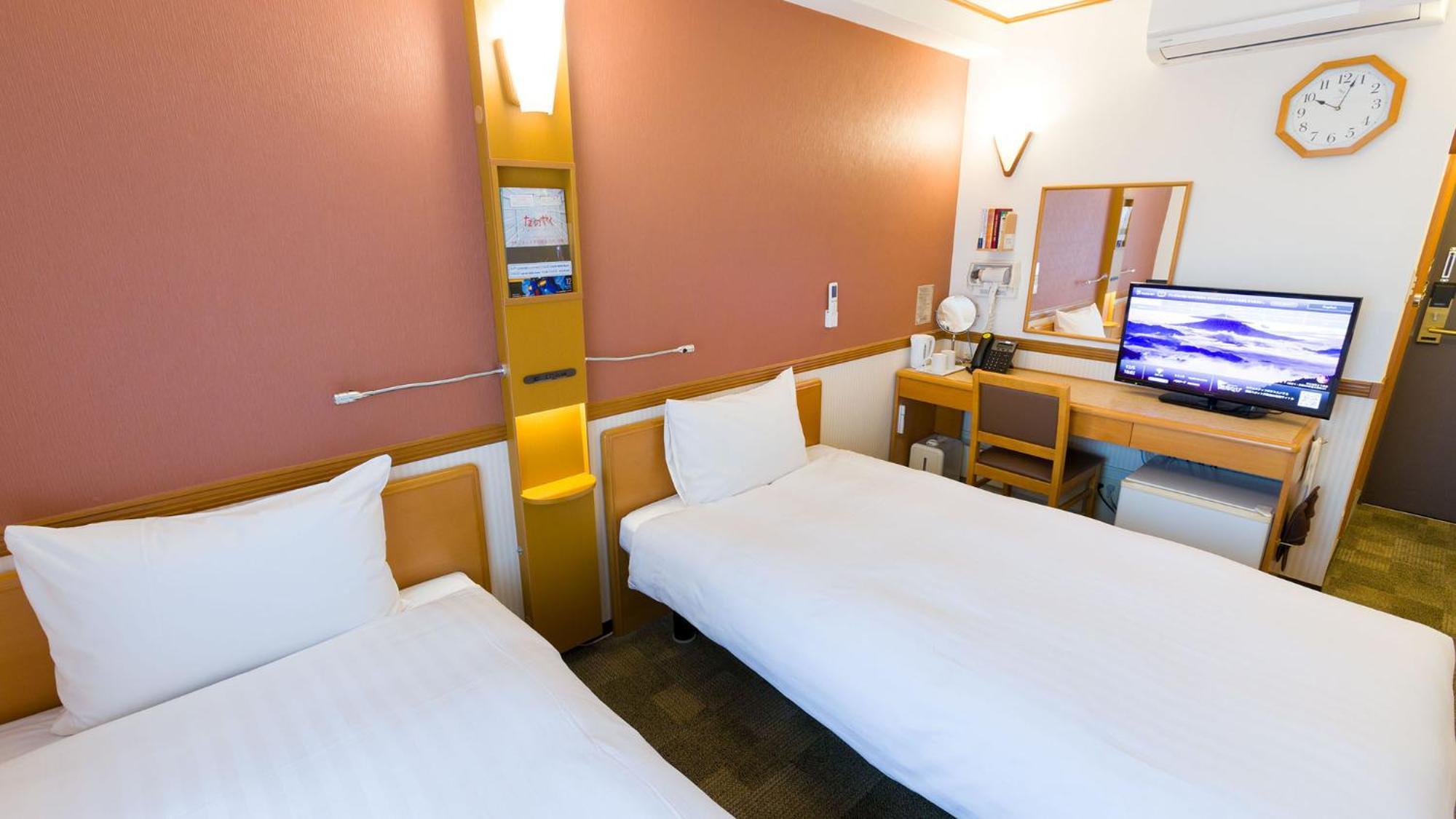 Toyoko Inn Yamagata-eki Nishi-guchi Yamagata  Værelse billede